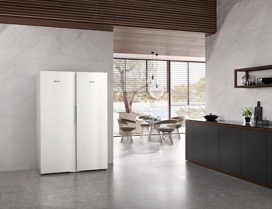 MIELE FNS 4382 E 6 MIELE FNS 4382 E - Image 6